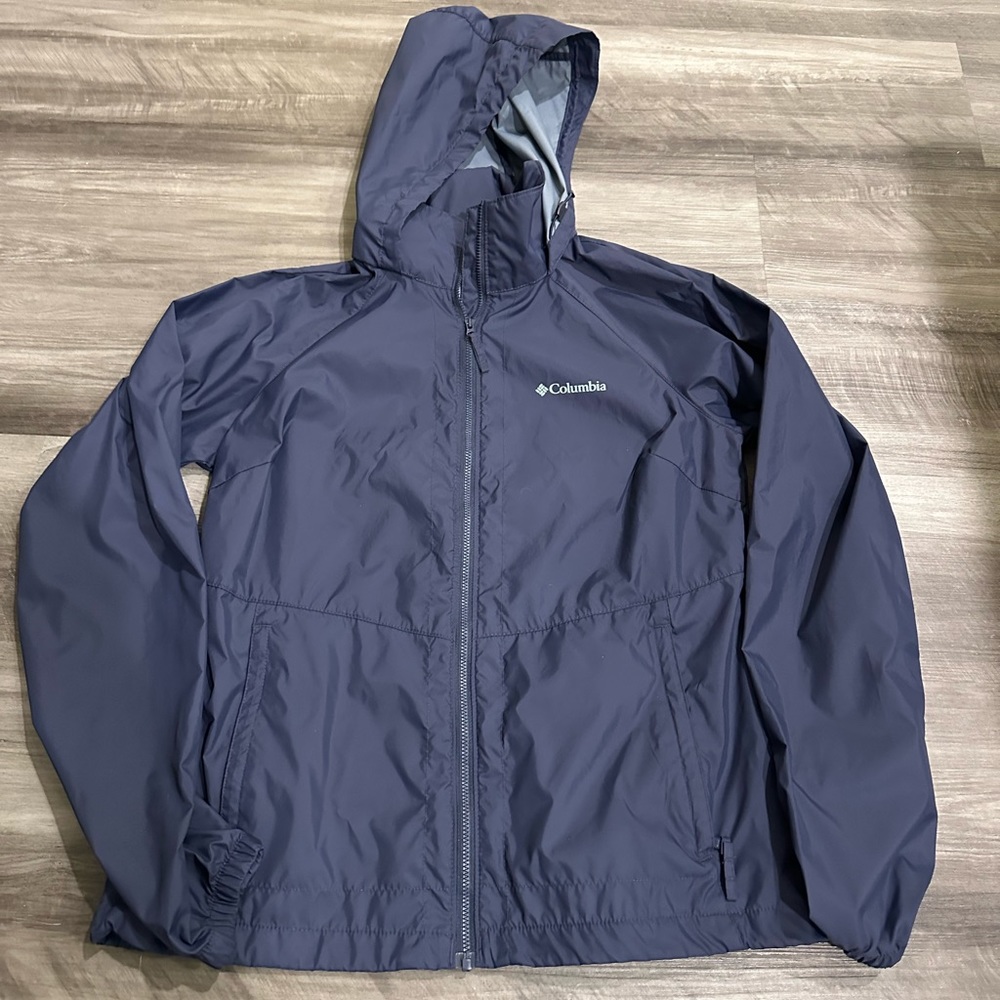 Women’s Columbia Rain Jacket-Size Medium